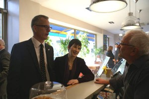 Caroline Pidgeon and Brian Paddick campaigning in Sutton