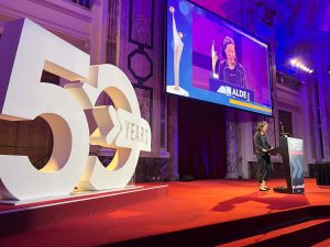 Hi-Pei Chou Turvey speaks after receiving ALDE’s Rising Star Award